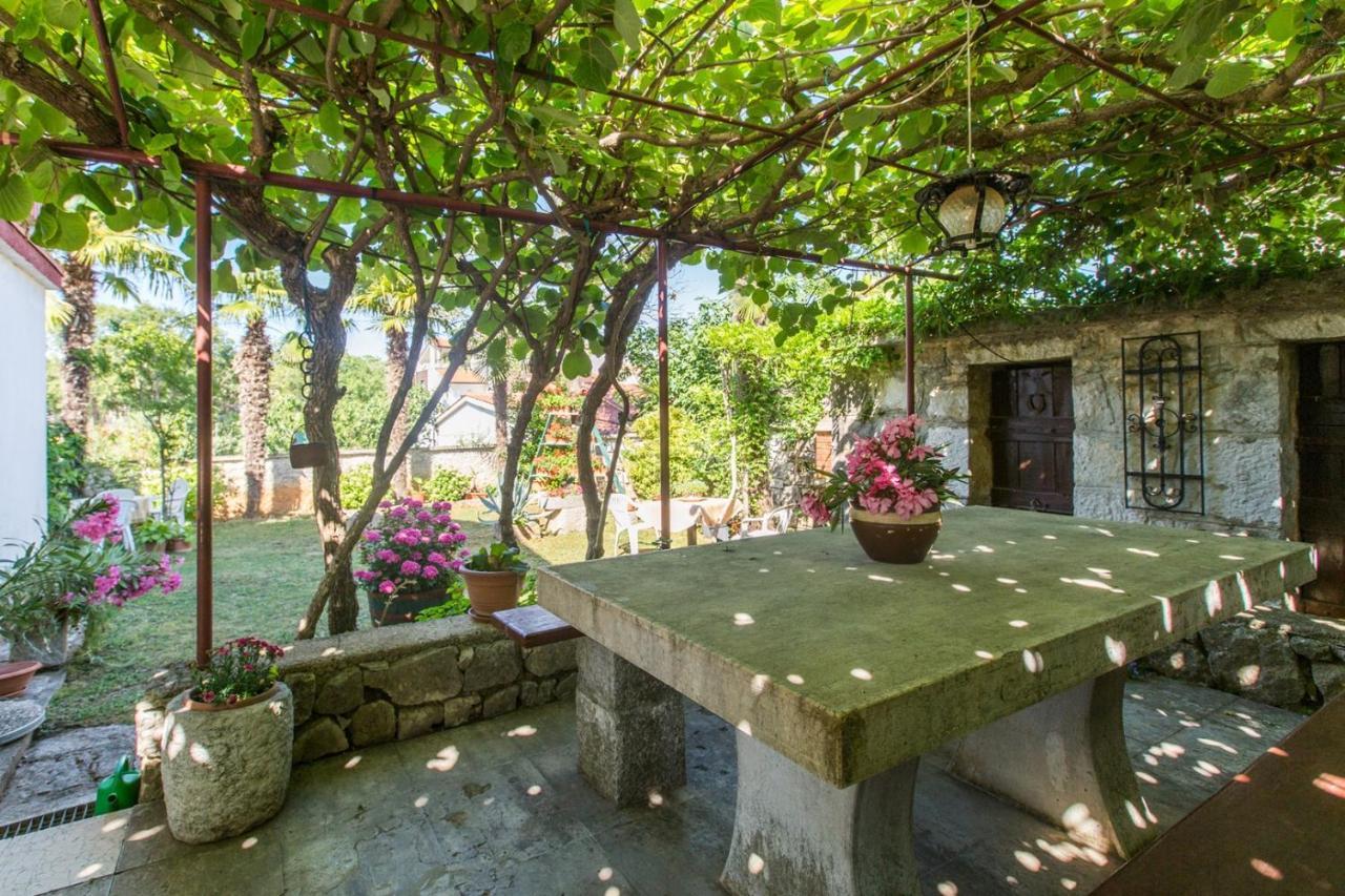 Anamarija Apartments Near The Beach And The Fantastic Adria Sea With Over 10 Small Islands Close By Funtana Buitenkant foto