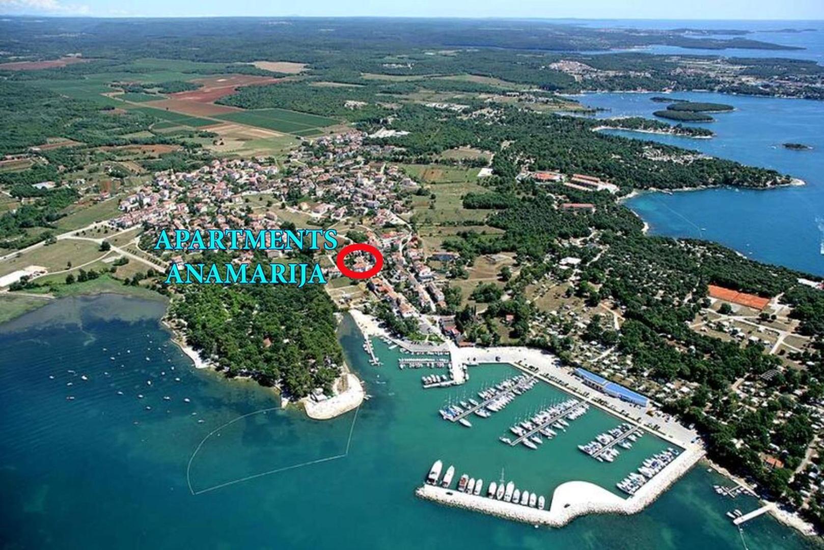 Anamarija Apartments Near The Beach And The Fantastic Adria Sea With Over 10 Small Islands Close By Funtana Buitenkant foto
